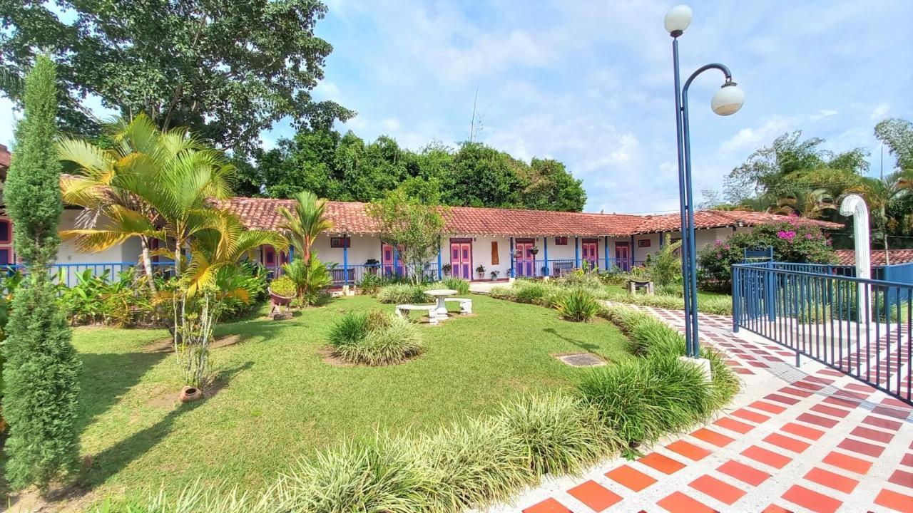 פואבלו טפאו Finca Hotel Villa Del Sol מראה חיצוני תמונה