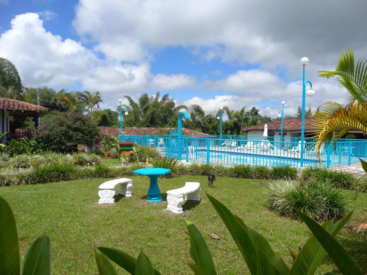 פואבלו טפאו Finca Hotel Villa Del Sol מראה חיצוני תמונה