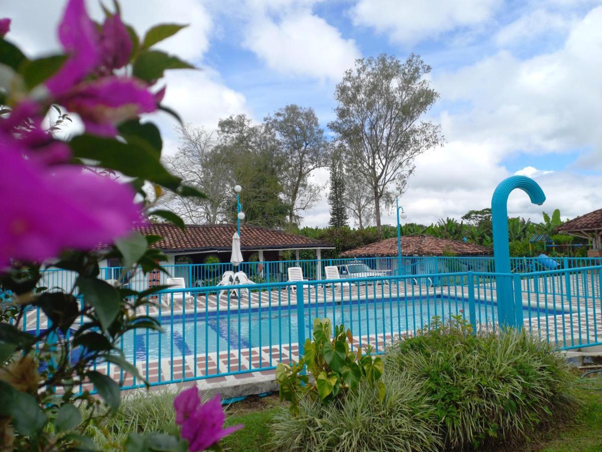 פואבלו טפאו Finca Hotel Villa Del Sol מראה חיצוני תמונה